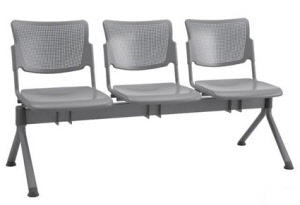 Sitztraversen mit Sitz und Rücken aus Lochblech