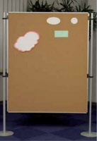 Stellwand mit Korkoberfläche