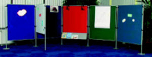 Stellwandsystem mit Stoff, Kork, Whiteboard, Kreideboard