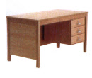 Lehrertische aus Holz
