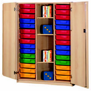 Eigentumsschrank 2x15 Schübe, verschließbar