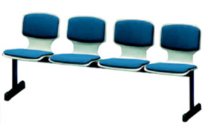 Sitztraverse mit 4 Sitzschalen