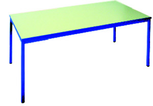 Quadrattisch mit Stahlgestell